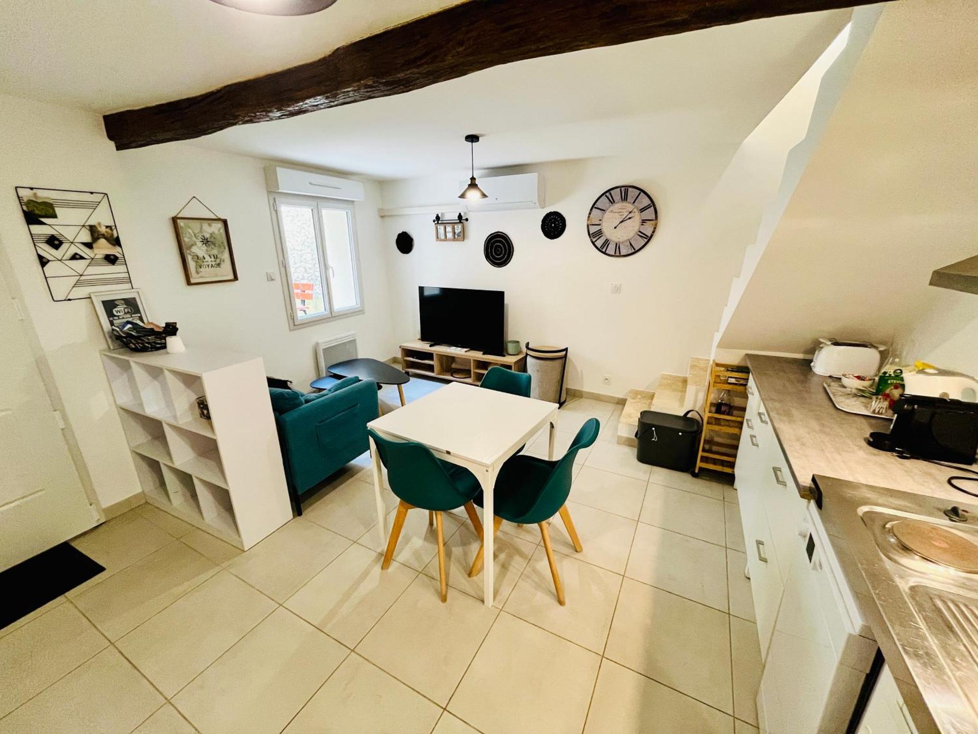 2 Suites, Cour Privee, Climatisation, Le Nid De Blois Vienne Экстерьер фото